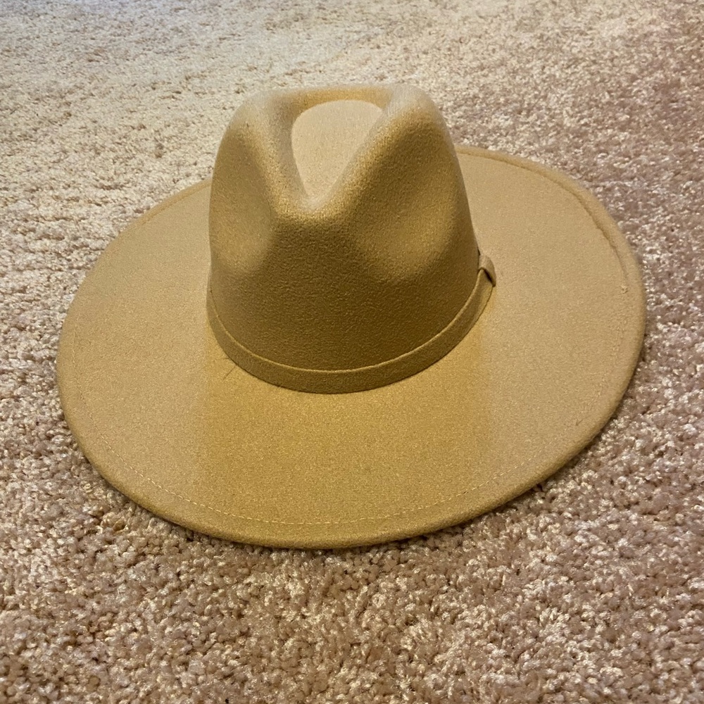 Fall hat - Picture 5 of 5